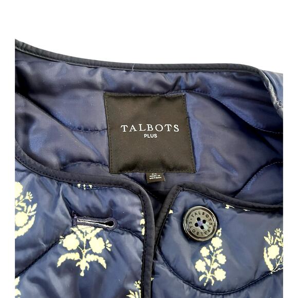 Talbots QUILTED JACKET | Plus 2X, Blue & Cream Floral Ditsy Foulard - Picture 7 of 13